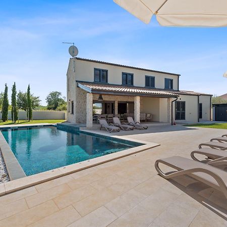Villa Stellar Бъртонигла Екстериор снимка