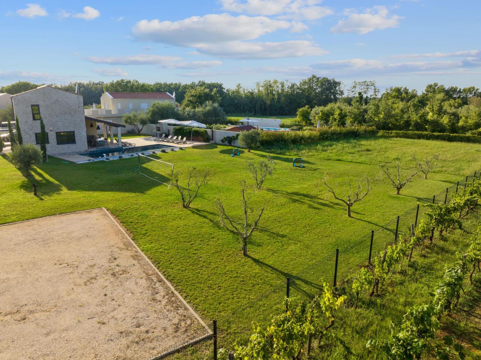 Villa Stellar Бъртонигла Екстериор снимка