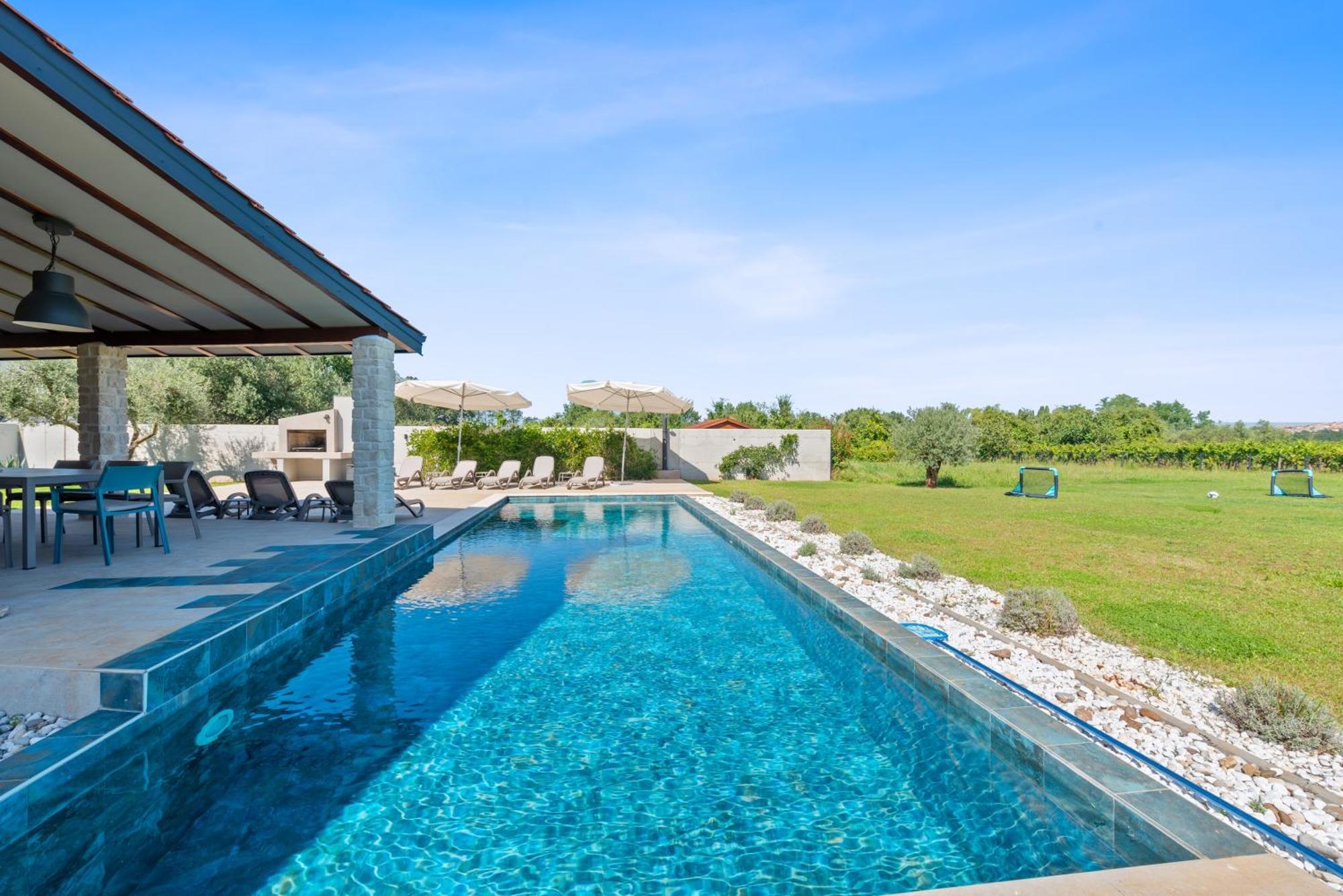 Villa Stellar Бъртонигла Екстериор снимка